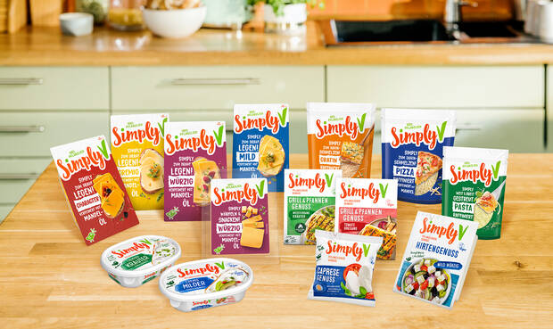 Das neue Design von Simply V fällt mit kräftigen Farben auf, bietet Zubereitungstipps und eine neue Skala für die Geschmacksintensität eines Produkts. (Foto: © E.V.A. GmbH / Simply V)