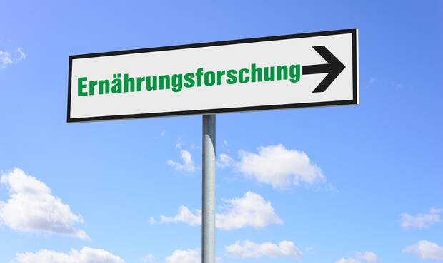 Hinweisschild Ernährungsforschung © Maduell_iStock/Getty Images